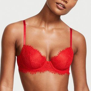 VS Dream Angels Lightly-Lined Lace Demi Bra 32C
